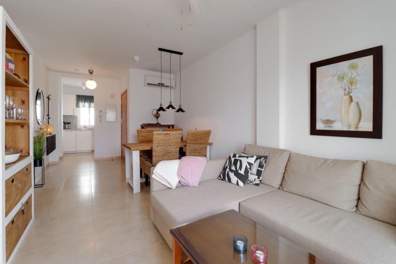 Apt Nerja Chimenea With Ocean View, A/C, & Fiber Apartment Bagian luar foto